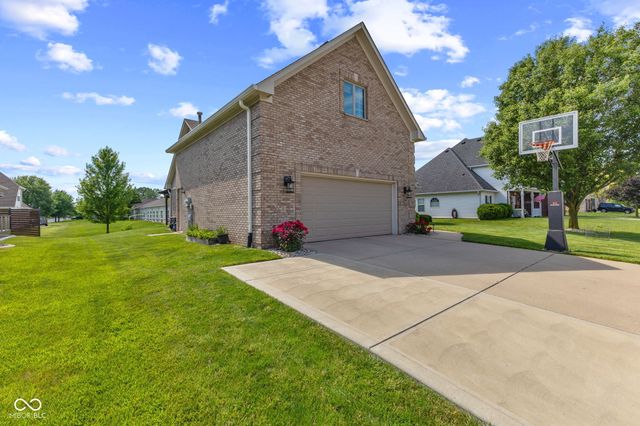 100 Decourcy Lane, Franklin, IN 46131