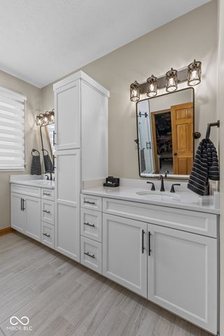 100 Decourcy Lane, Franklin, IN 46131