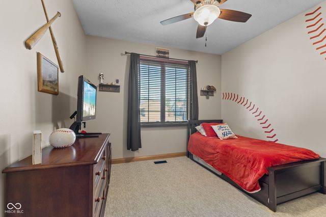 100 Decourcy Lane, Franklin, IN 46131