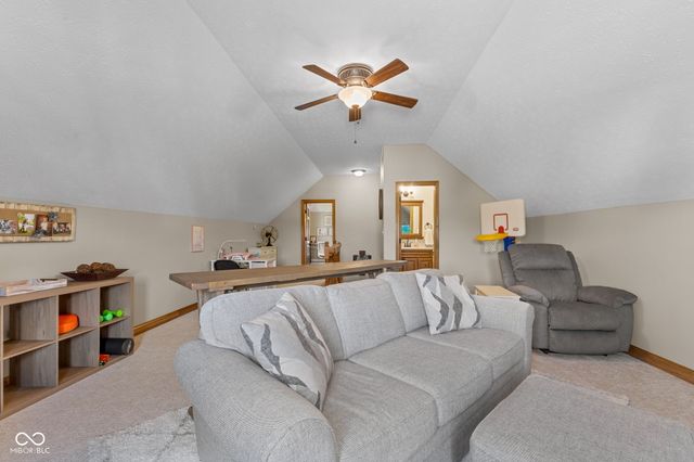 100 Decourcy Lane, Franklin, IN 46131