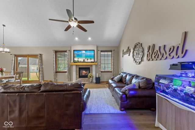100 Decourcy Lane, Franklin, IN 46131