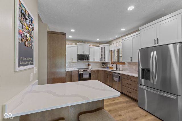 100 Decourcy Lane, Franklin, IN 46131