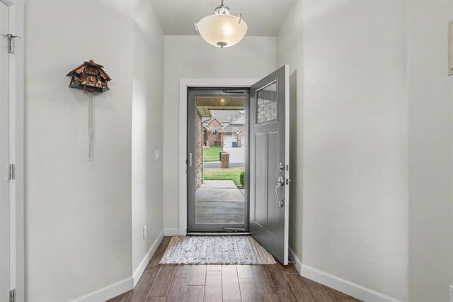 633 Geneva Drive, Edmond, OK 73025