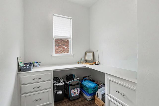 633 Geneva Drive, Edmond, OK 73025