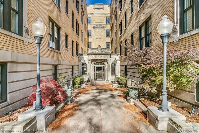 120 Seward Street 310, Detroit, MI 48202