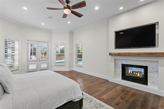 17027 CANDELEDA DE AVILA, Tampa, FL 33613