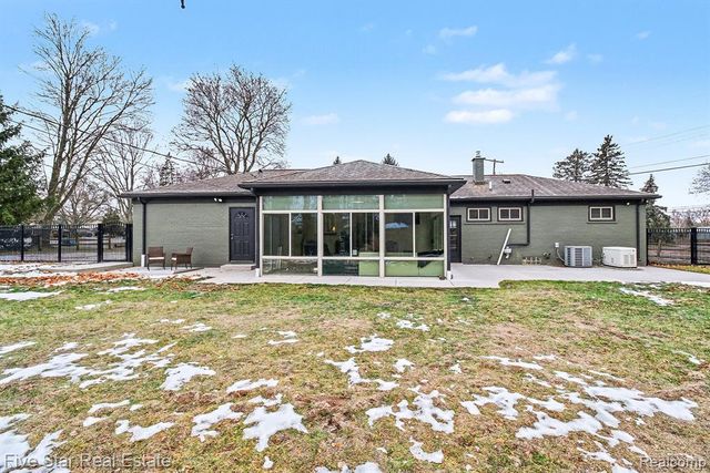 1756 Pedersen Road, Commerce Twp, MI 48390