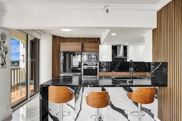 3000 Island Blvd 1106, Aventura, FL 33160