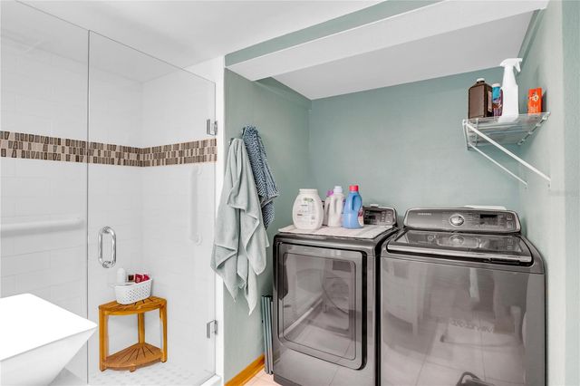 702 GLASGOW COURT 702, Winter Springs, FL 32708