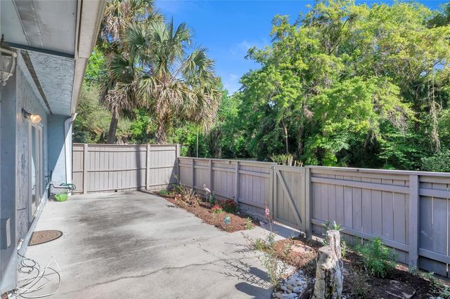 702 GLASGOW COURT 702, Winter Springs, FL 32708