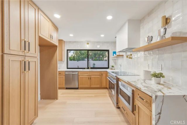 15335 Seine Circle, Irvine, CA 92604