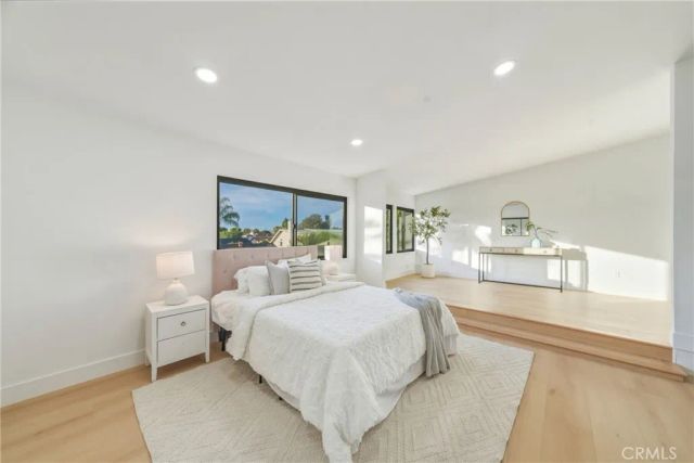 15335 Seine Circle, Irvine, CA 92604