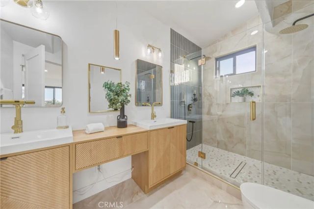 15335 Seine Circle, Irvine, CA 92604