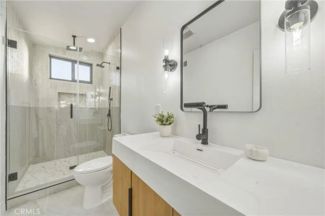 15335 Seine Circle, Irvine, CA 92604