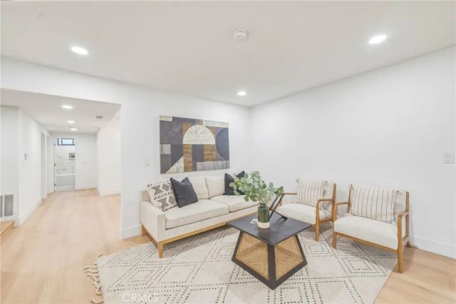 15335 Seine Circle, Irvine, CA 92604