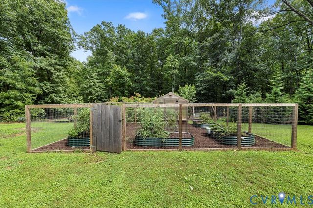2312 Judes Ferry Rd, Powhatan, VA 23139