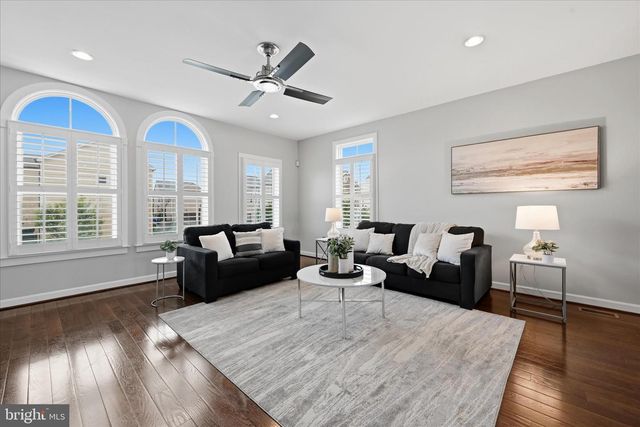 20668 DUXBURY TER, Ashburn, VA 20147