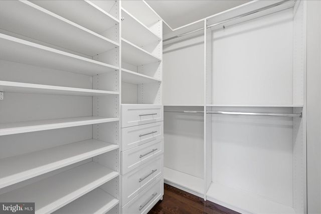 20668 DUXBURY TER, Ashburn, VA 20147