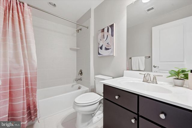 20668 DUXBURY TER, Ashburn, VA 20147