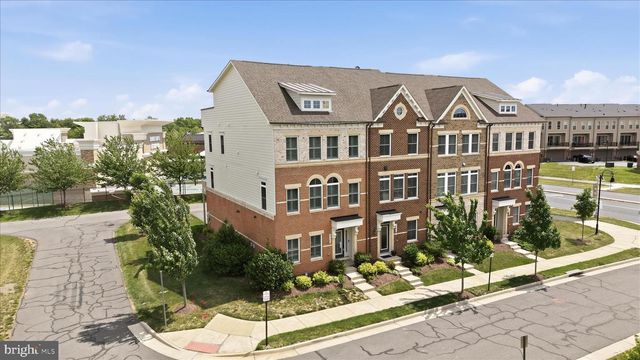 20668 DUXBURY TER, Ashburn, VA 20147