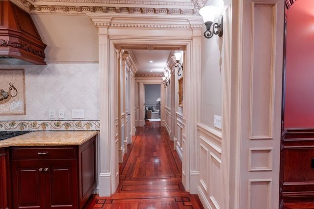 222 6th Avenue 302, San Mateo, CA 94401