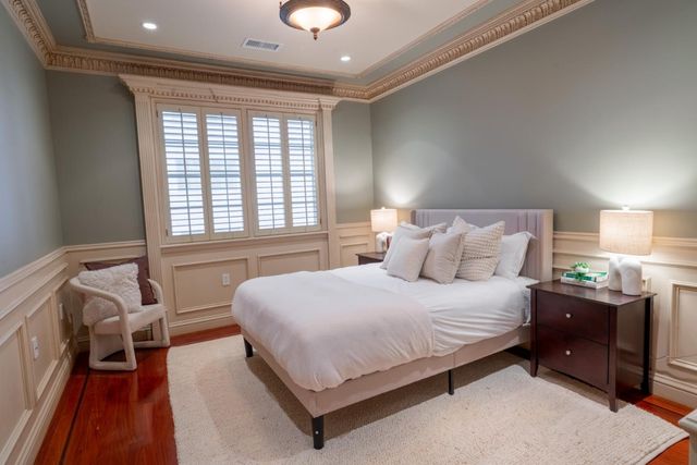 222 6th Avenue 302, San Mateo, CA 94401