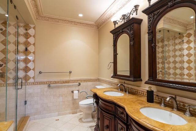 222 6th Avenue 302, San Mateo, CA 94401