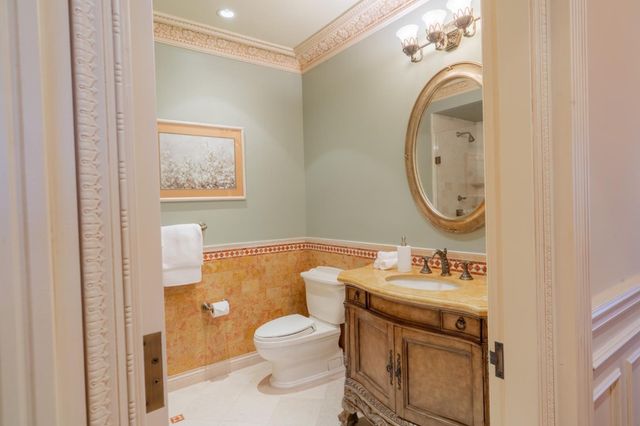 222 6th Avenue 302, San Mateo, CA 94401