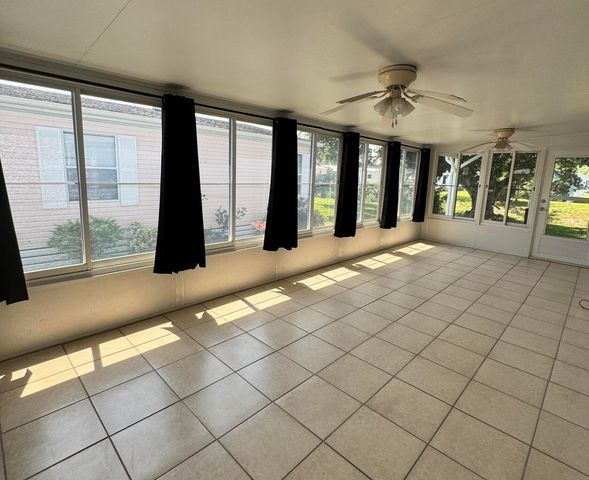 14119 Isla Flores Avenue, Fort Pierce, FL 34951