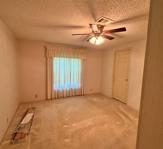 14119 Isla Flores Avenue, Fort Pierce, FL 34951