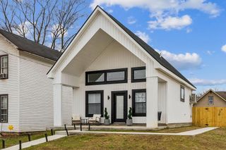 147 S 3rd Street, Newark, OH 43055