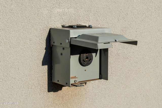 11538 E 4TH Avenue, Apache Junction, AZ 85120