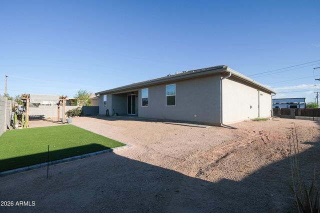 11538 E 4TH Avenue, Apache Junction, AZ 85120