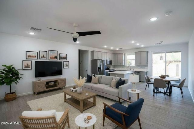 11538 E 4TH Avenue, Apache Junction, AZ 85120