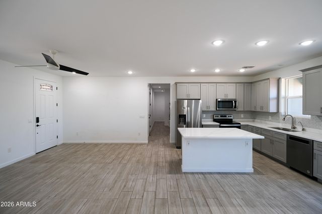 11538 E 4TH Avenue, Apache Junction, AZ 85120