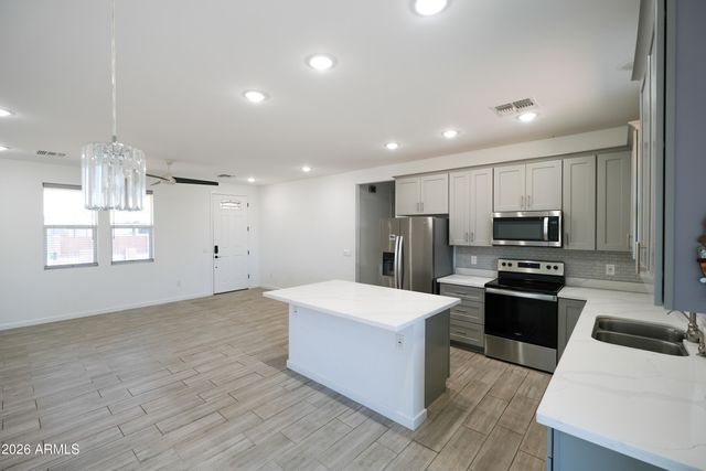 11538 E 4TH Avenue, Apache Junction, AZ 85120