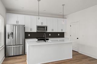 700 N DuPont Ave Apt 303, Madison, TN 37115