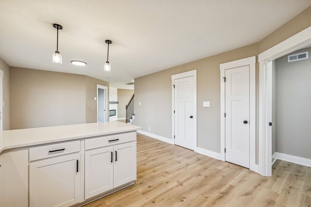 365 Cardinal Creek, Clarksville, TN 37040