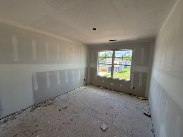 365 Cardinal Creek, Clarksville, TN 37040