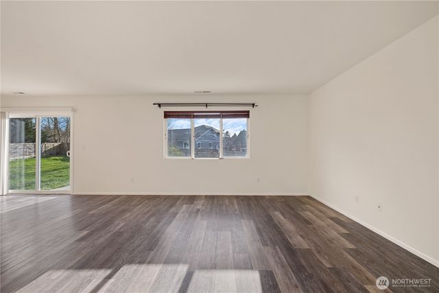 7240 287th Street NW, Stanwood, WA 98292