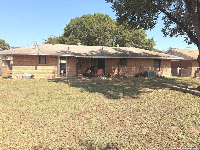 4926 Seabreeze, San Antonio, TX 78220