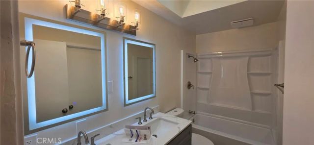 23300 Welby, West Hills, CA 91307