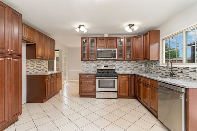 1713 Montana Trail, Plano, TX 75023