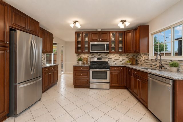1713 Montana Trail, Plano, TX 75023