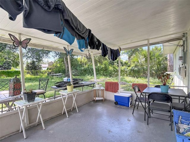 5942 20TH STREET, Zephyrhills, FL 33542