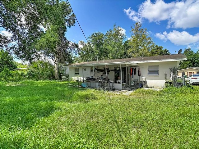 5942 20TH STREET, Zephyrhills, FL 33542