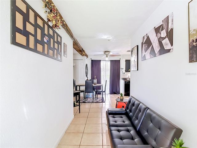 5942 20TH STREET, Zephyrhills, FL 33542