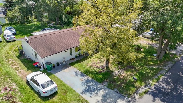 5942 20TH STREET, Zephyrhills, FL 33542