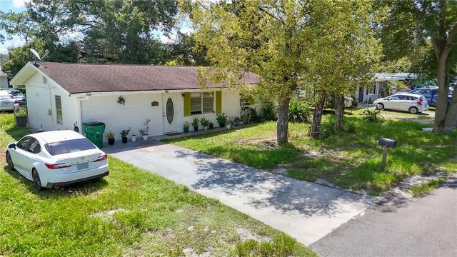 5942 20TH STREET, Zephyrhills, FL 33542