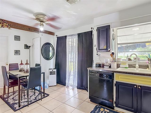 5942 20TH STREET, Zephyrhills, FL 33542